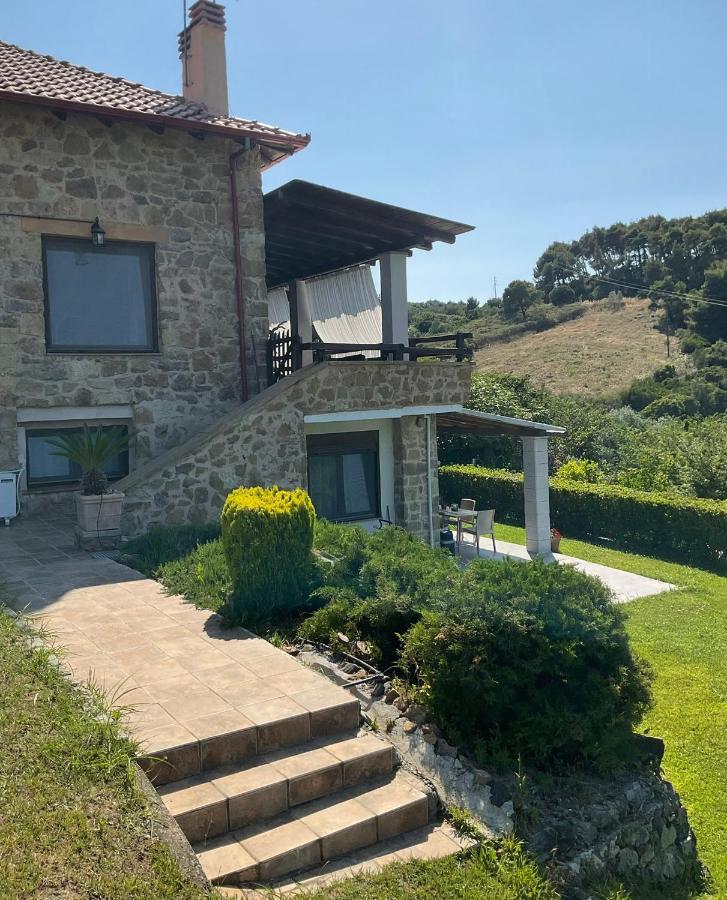 네아 로다 Stonehouse & Casa Al Sole E Al Mare 빌라 외부 사진