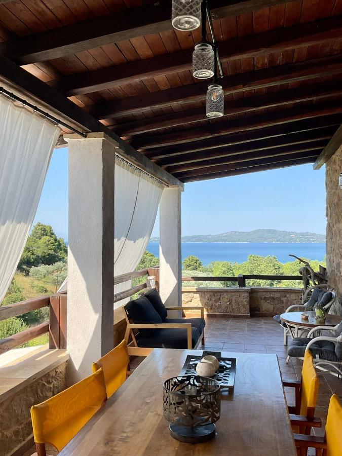 네아 로다 Stonehouse & Casa Al Sole E Al Mare 빌라 외부 사진