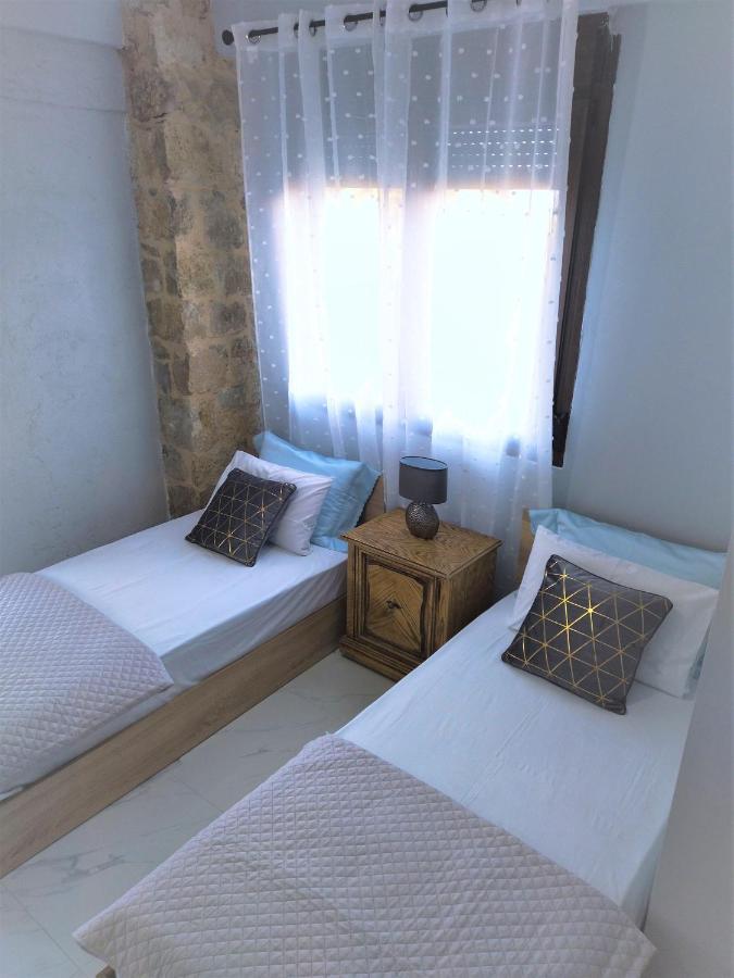 네아 로다 Stonehouse & Casa Al Sole E Al Mare 빌라 외부 사진